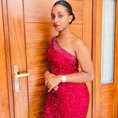 a_musange's profile picture. 🖤🤍