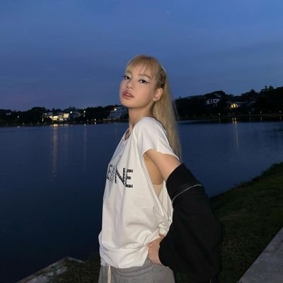 struggling college student (financially and mentally) | not a scammer