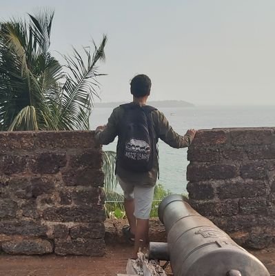 Product @PhonePe | Community @CreatorsOfProd | Diehard fan @LFC
Here for the memes, product insights, and insighful memes!