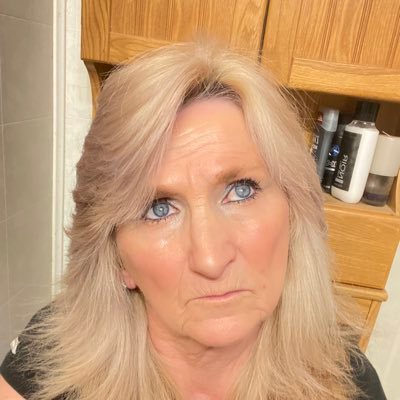 Dianalindley5's profile picture. care taker for cancer patients