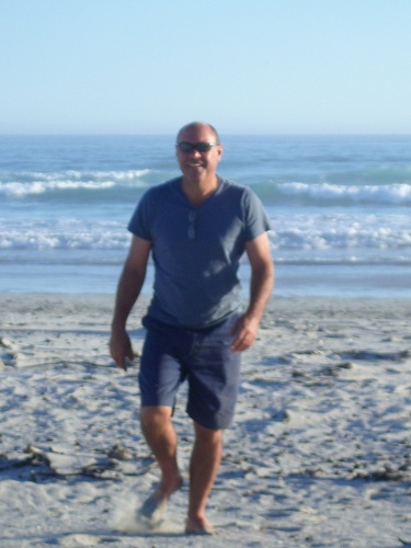 africaoz's profile picture. I can resist anything but temptation