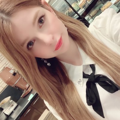 日本でOLしてます👩‍💼 マイメロ とコスメ大好き💞https://t.co/JEL2khmOJq