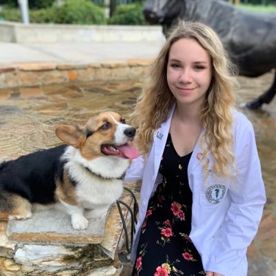 @OHSUNews incoming dermatology resident. @USFHealthMed grad ‘24. #NghiemLab alum. Corgi enthusiast. She/her.