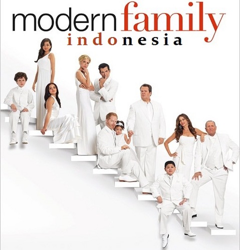 It's Modern Family fanbase from Indonesia. Grab more info about Modern Family in here ♥