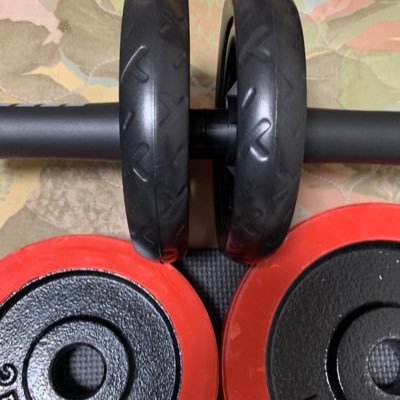 BiZXXvJeSZoYsVs's profile picture. 🍜ラーメン サッカー ソサイチ ⚽️フットサル シュプリーム料理🍳 筋トレ🏋️ フレンチプレス バーベルカール レッグカール ベントオーバーロウ ダンベルフライが好き 🎵Mr.Children Aqua Timez あいみょん official 髭男dism 優里 うさぎや猫好き🐇😺