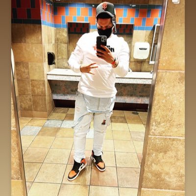 Frankallahh's profile picture. Snap Chat : FrankAllahh