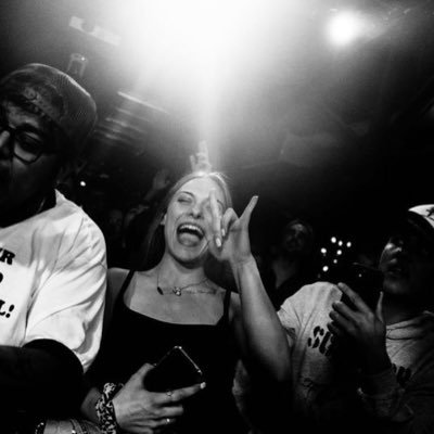 drewwbugnaa's profile picture. she//her