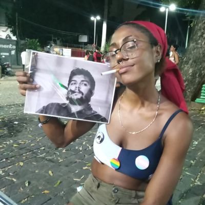 Militante queer da JN13-SP | Antirracista nervosa | APOIE TRABALHADORES LOCAIS ⚡