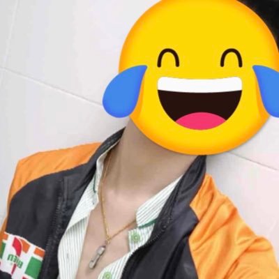 Kellweenween's profile picture. 