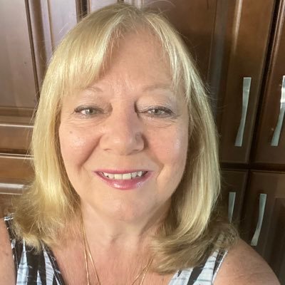 Wife, Mom, Nana, Teacher, Beach Living in Florida, MAGA!
