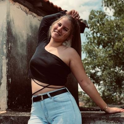 LaDelLaborator1's profile picture. Futura laboratorista 😉