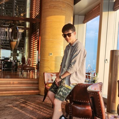 Wallen1732's profile picture. 🇺🇸被基督徒包围的留学僧，dom/s，自由与性爱，sm 爱好者