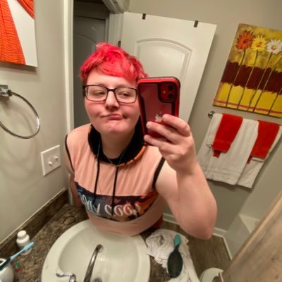 aydenhatestoes's profile picture. the family disappointment. they/him, 🍃