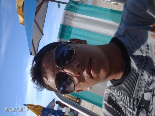 O ideal seria q todas as pessoas soubessem amar o quanto elas sabem FingiR...
Msn=gika_parelhas@hotmail.com