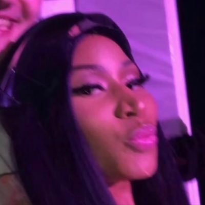 zeenaxxa's profile picture. 