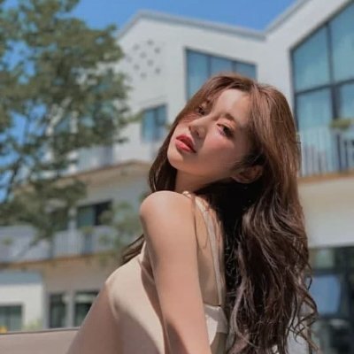 Janice44340722's profile picture. real estate