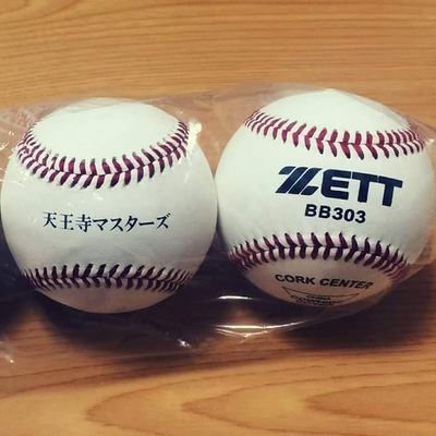 大阪府立天王寺高等学校野球部ＯＢで結成されたマスターズチームです。
野球部ＯＢ会（桃蔭クラブ野球部ＯＢ会）を母体とするマスターズ甲子園参加チームのメンバーが運営しています。