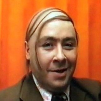 HurlDamien's profile picture. Keen interest in GAA, Rugby & politics.  No time for backward looking eejits.