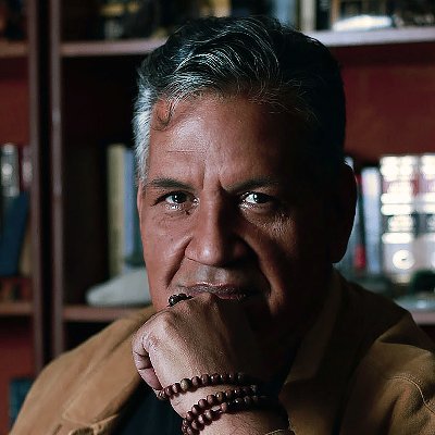 Carlos Vicente Torrealba. Escritor / Über maestro en Filosofía / Entrenador de Vida / MTC