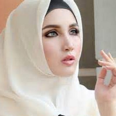 Asma_Dirir_Has's profile picture. Je suis une titulaire de master 2 Data science et également licence appliquée de statistique de traitement de données au université de Djibouti.