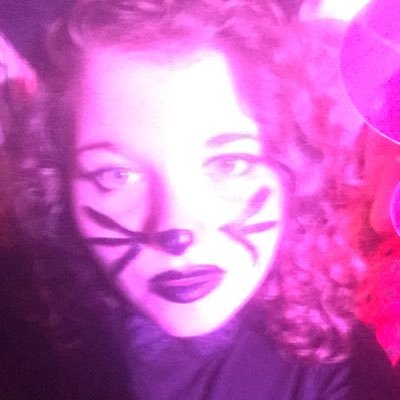 19 | she/her | Hofstra class of 2026🦁unapologetic Bi Jewish Progressive | Trekkie since ‘15🖖🏻 Star Wars fan since ‘22 | Probably listening to music | BLM