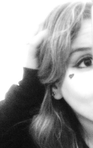 !Amo acordar no meio da noitte com os olhos cheios de Lagrimas, mas com o sorriso no rosto por ter sonhado contigo ♥