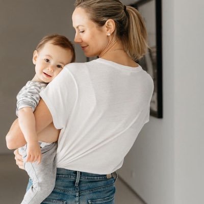 jeansiloveaaa's profile picture. 