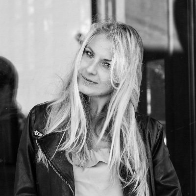 NFT magician, generative art enthusiast, project manager at @HyperCube_art