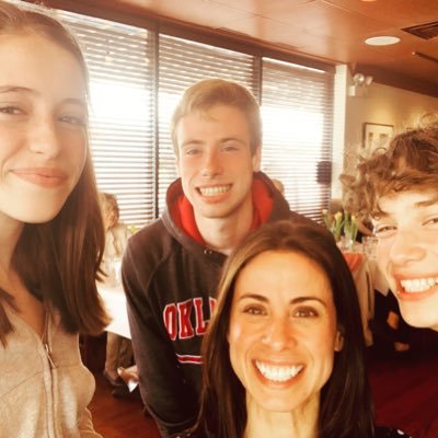 AureliaEchoBeat's profile picture. Direct Sales Rep, EP #proudtobeabbott