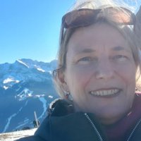 Sabrina Ebbersmeyer (@sabrinaebbersm1) 's Twitter Profile Photo