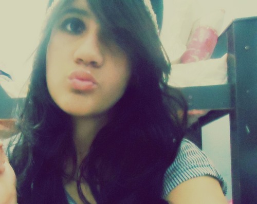 16 anos, Libriana, Goiana.http://t.co/lMkNxJgeki :)
