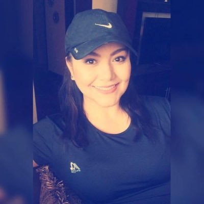 helenmarie71's profile picture. Hola 🥂