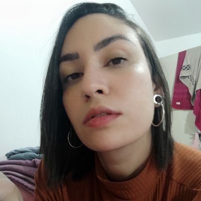 Servidora pública, futura pedagoga, mãe tentando fazer programa. D/ela,s/her. Neuroatípica. Chaotic good. INFJ-T. Não me siga.