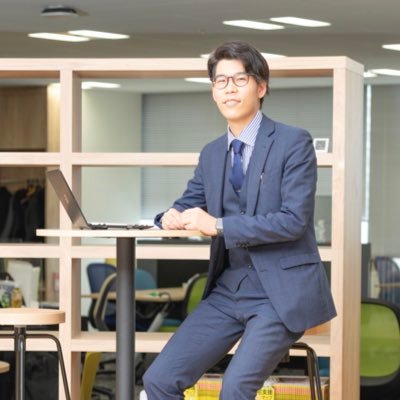 株式会社セレブリックスにて営業代行部門でゼネラルマネージャーを務めております。専門分野はCSで、CSの知見、経験をもとにカスタマーサクセスマネジメントやセミナー登壇等を行ってます。営業代行のプレイヤーの採用も積極的に行っておりますので是非ともお声がけください#カスタマーサクセス#セレブリックス#営業代行#営業支援#採用
