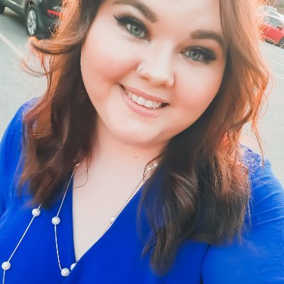 WriterACHolder's profile picture. Writer, aspiring novelist. 📖🐛