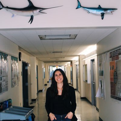 PhD Marine Biology student at UH Mānoa | NSF GRFP Fellow | Studying land-based impacts to coral reef diversity and eco functioning {she/her}