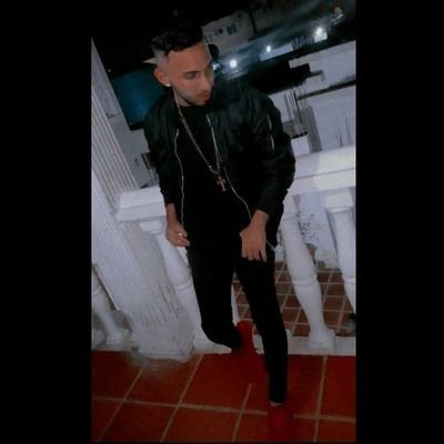 jesusbaenaa's profile picture. Venezolano🇻🇪
19.