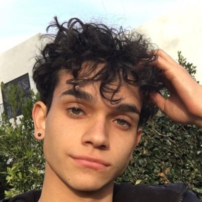 I adore the Dobre twins. I used to live near them I love them for who they are not what they have please follow me @dobremarcus and @lucasdobre.
