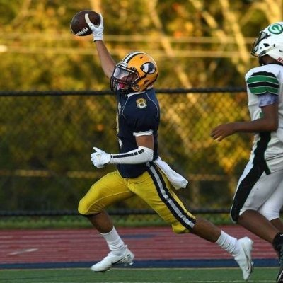 Ledyard CT/Football,Track,Basketball
Student Athlete #8 WR,/FS,OLB  5'11 165LB
Class of 2023