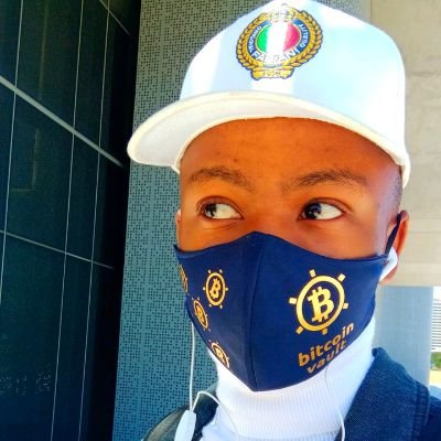 LuzukoHina_Orig's profile picture. Student at :
Nelson Mandela University 
Computer Scientist