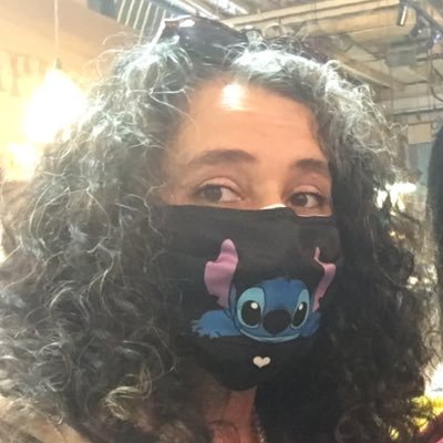 Oana Rosenthal Profile