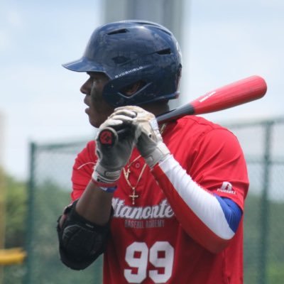 Yan Santiago L/L Class of 2024 3.5GPA 60yard - 6.90 Houston Tx OF, 1B, LHP #committed