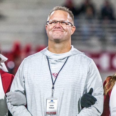 Director of Track Operations at Owasso High School. President of Owasso Striders Summer Running Program.@OwassoStriders @OwassoTrackXC