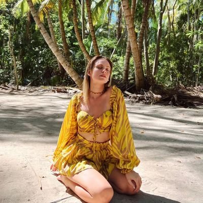 ZeynepS48788282's profile picture. bazı kişilerle GT var