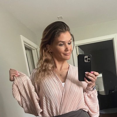 K_inked2's profile picture. Regional sales manager
Gym life
Random 4am thoughts