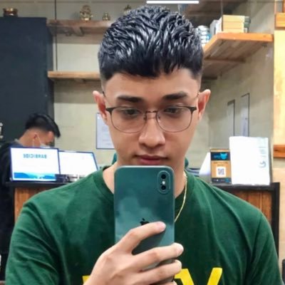 Be yourself and be mine 🤣djk lang ✌️