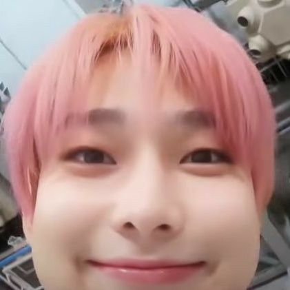 ish | ia 📚 Profile