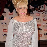 Barbara Windsor(@BarbaraWindsorx) 's Twitter Profileg