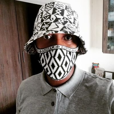 Le_Hli_Emirates's profile picture. Director at molapo investment group 
(Arsenal fan since  1998❤️)