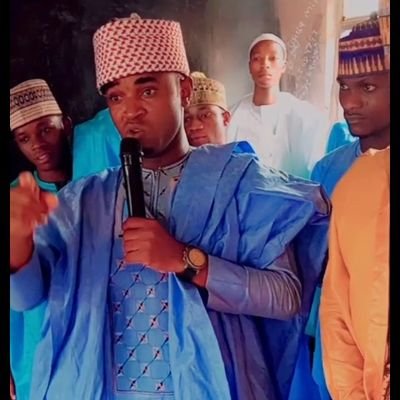 I am sheikh khalilulah olohunoyin Adedoyin Al Adaby a motivational speaker in changing human's life better